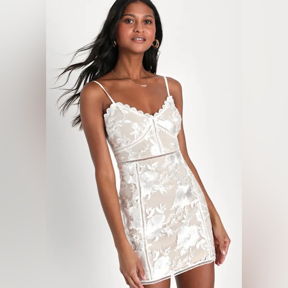 Party Pretty White and Beige Lace Sleeveless Bodycon Mini Dress